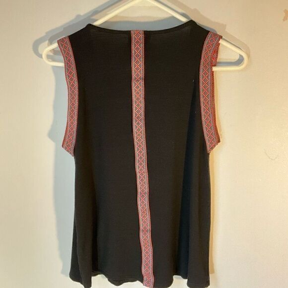 W5 Anthro Sleeveless Embroidery Edged Top. Flouncy, Boho Drape. Made in USA - Picture 5 of 10